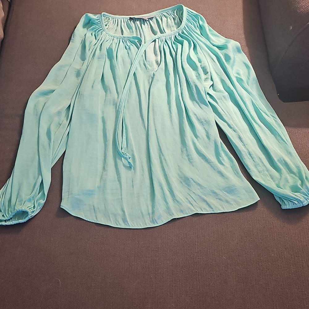 Jennifer Lopez Elegant Aqua Women's Top